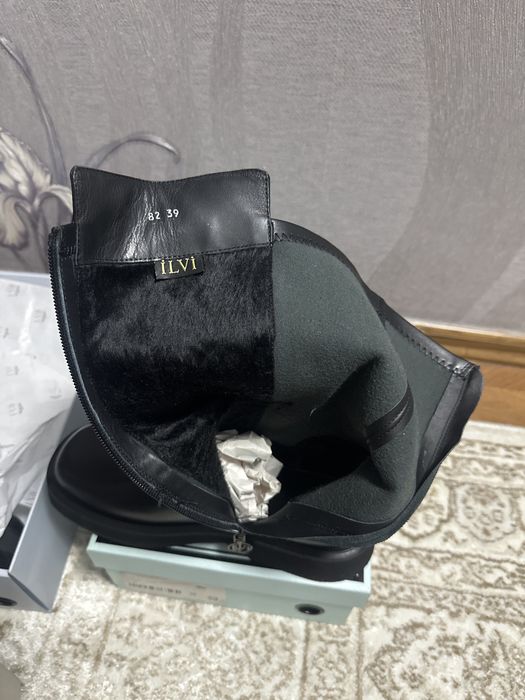 Продам женские сапоги демисезонные iLVi