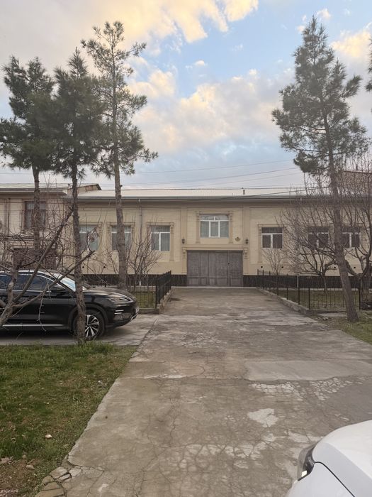 Срочно уй ёки ер сотилади