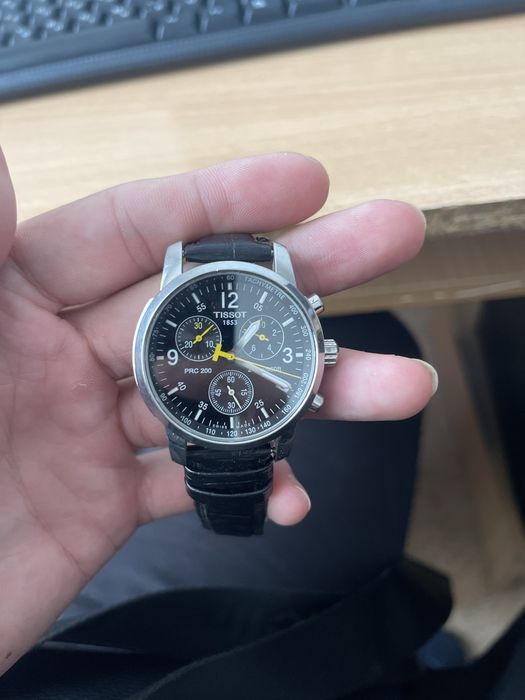 продам tissot часы