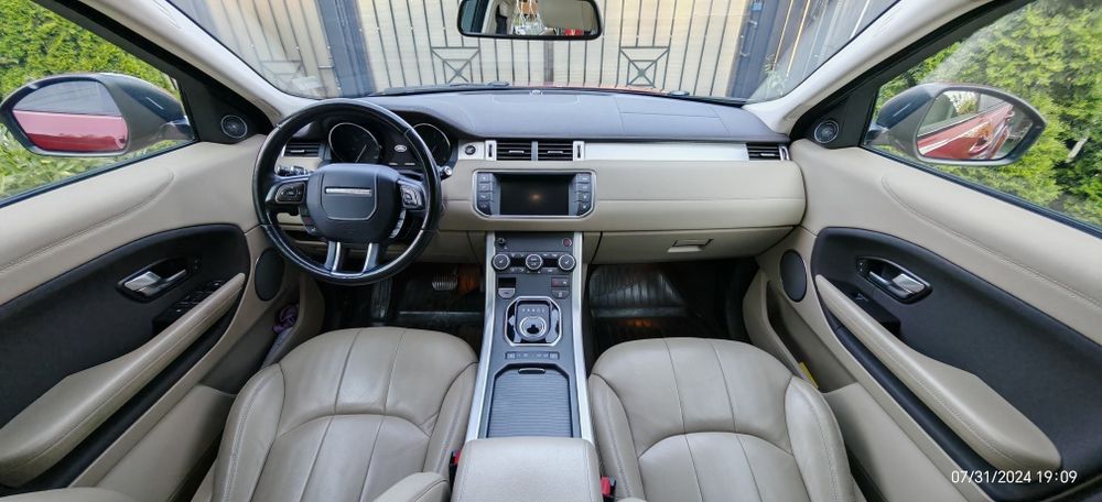Range Rover Evoque 2.0 diesel, 4x4, automat. Cumparat nou din Romania. PRET FIX!!!