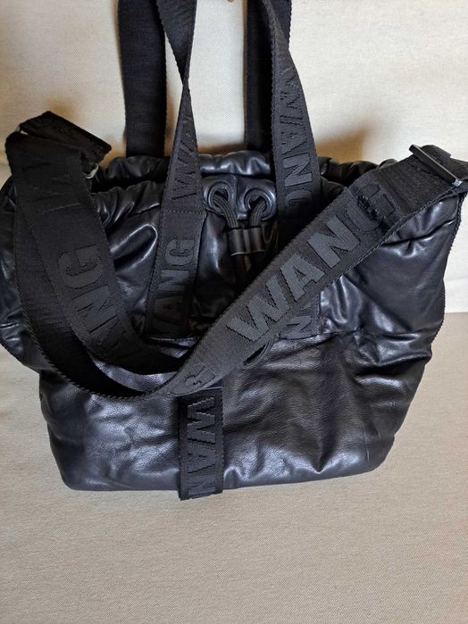 Geanta Alexander Wang x HM originala