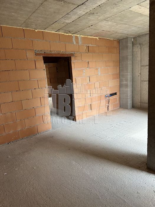 Продава се Двустаен апартамент в Варна, Централна поща - 74 кв.м за 3811 €/кв.м - Снимка #10