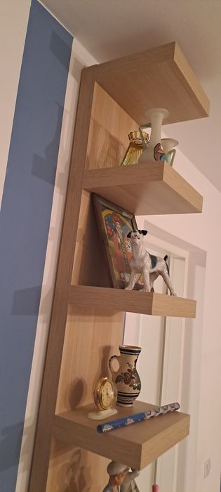 Etajera suspendata Ikea, ca noua, rezistenta si usoara