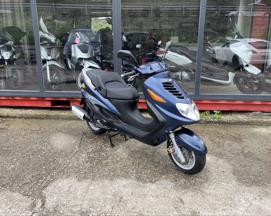 Scuter Italjet Millenium 125 cc 10.000 km-Garantie-Transport Gratuit-