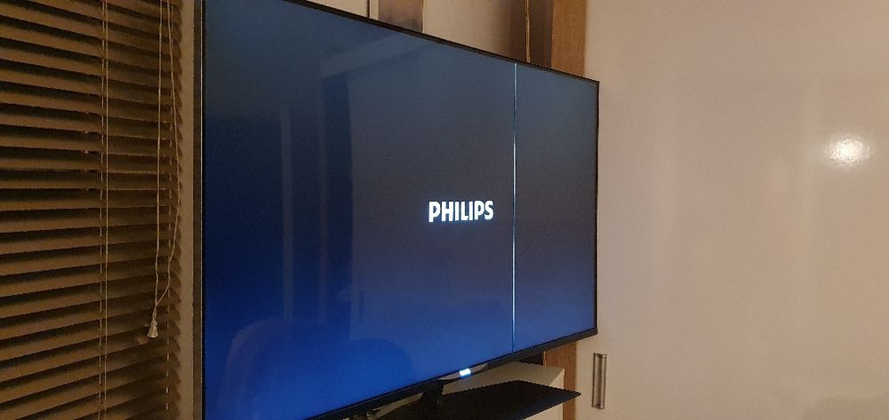 Tv Philips 49/125cm 4k,Smart Slim defect