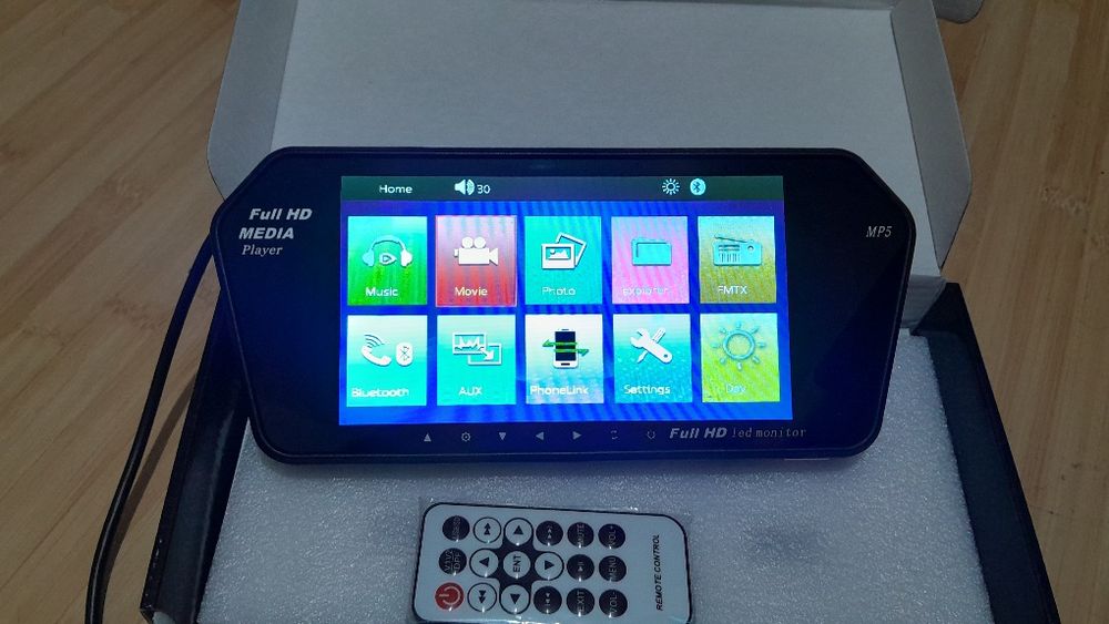 Monitor 7inch FullHD cu mp3,bluetooth, telecomandă