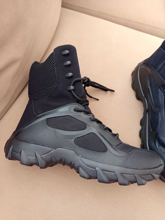 Тактически обувки