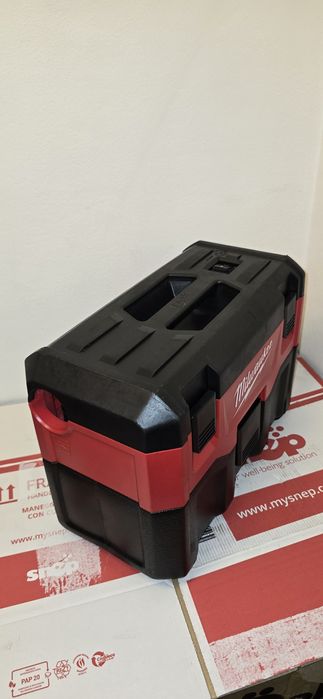 Milwaukee M18 VC-2 aspirator 2024