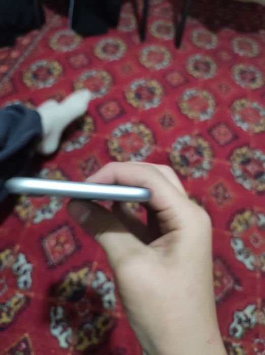 Продам айфон 6 срочно!