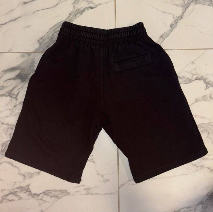 Corteiz къси панталонки размер XS