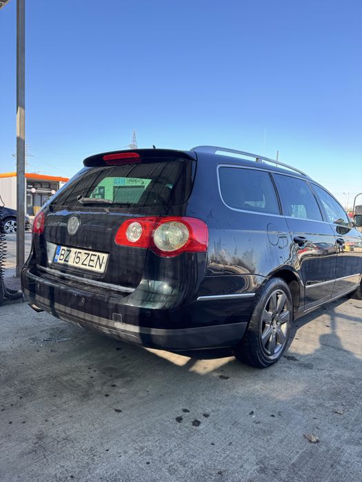 Vând Volkswagen Passat B6