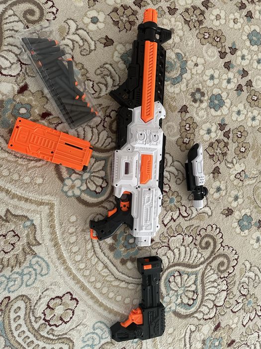 игрушечный автомат на батарейке