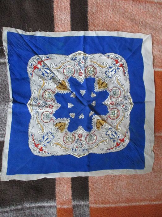 Кърпи/забрадки /за глава дамски нови неупотребявани 27 броя