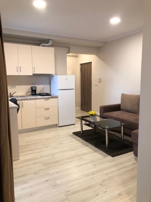 Proprietar inchiriez apartament 2 camere