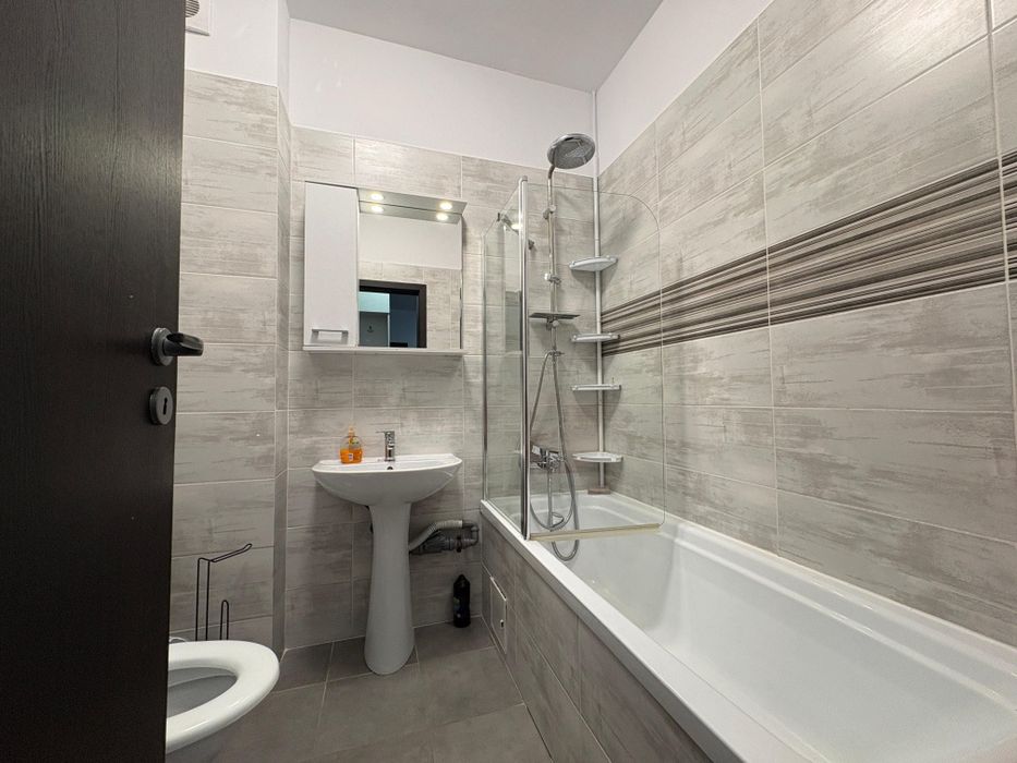 Inchiriez ap direct proprietar