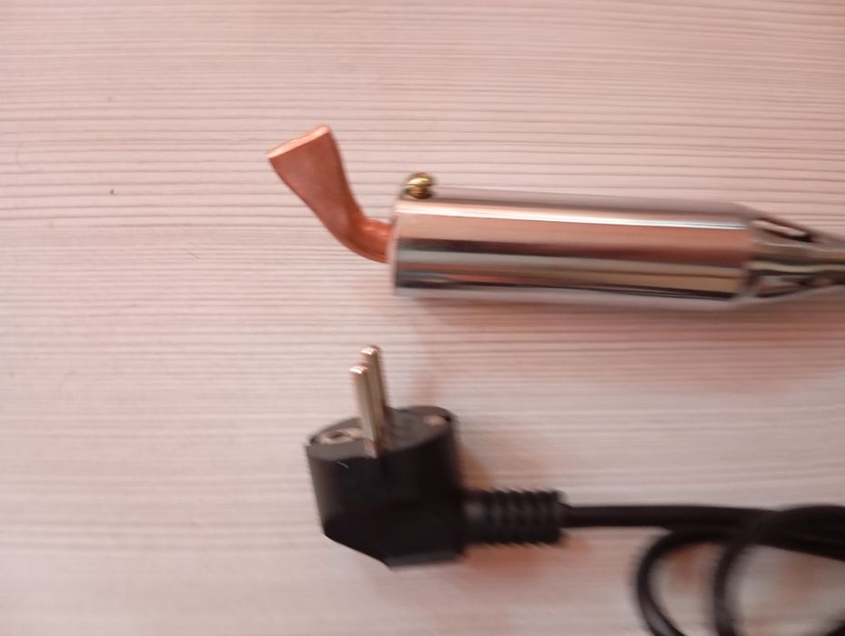 Поялник 150 вата професионален