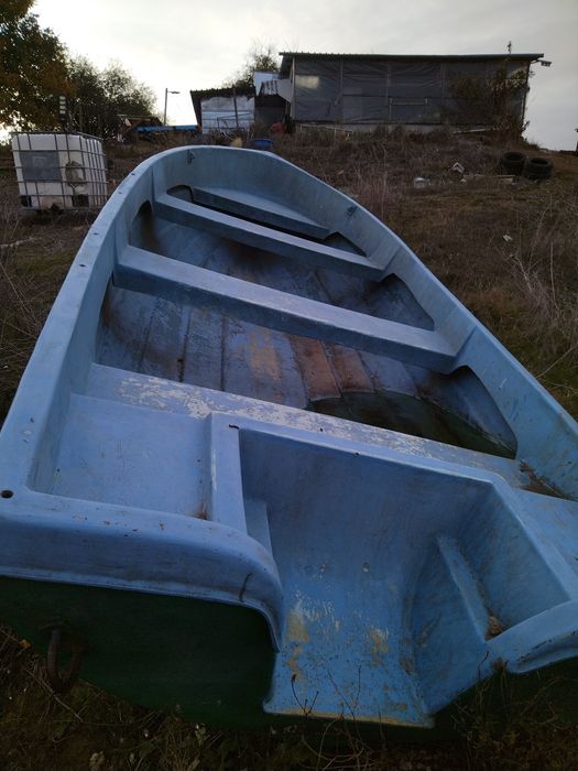 Лодка за риболов/мичуринка