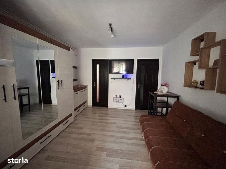 Garsonieră modernă – Năvodari | Centru | Intrare separată