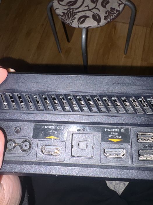 Продам срочно xbox one