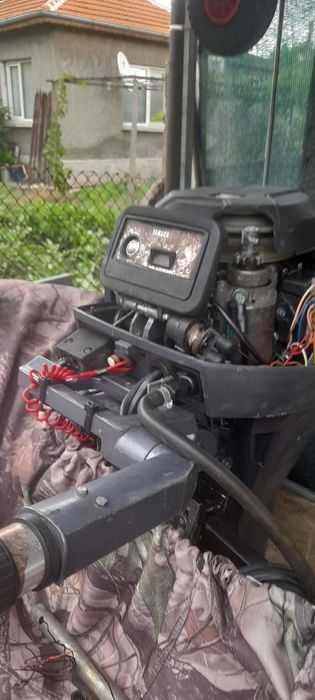 Продавам Ямаха 4т. С ел стартер и алтернатор.Мотола е с дълъг ботуш.