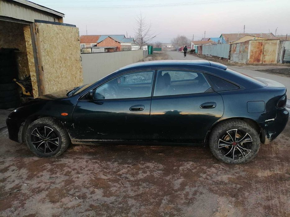 Продам Мазда 323