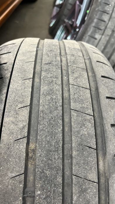 Cauciucuri 255/225/40/19