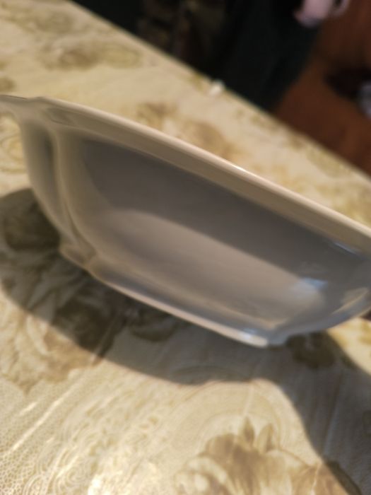 Порцеланова купа