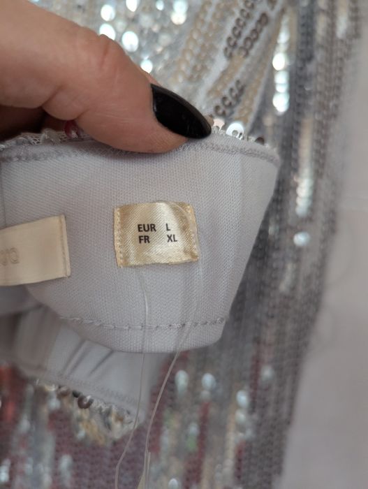 Pantaloni dama cu crac larg,cu paiete