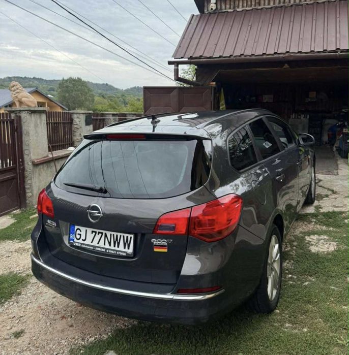 Opel Astra J 1.6CDTI
