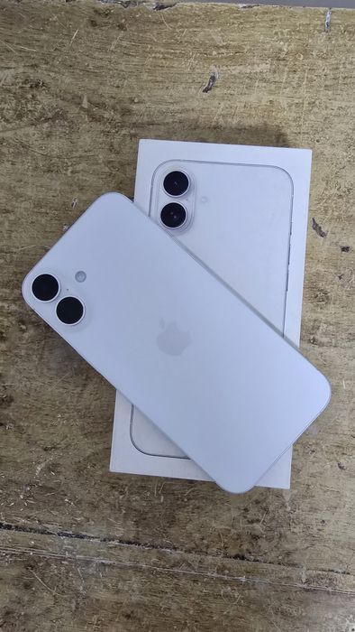 Айфон 16 плюс 128 акб 100%