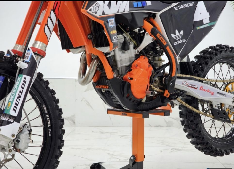 KTM SXF 250 2022 година