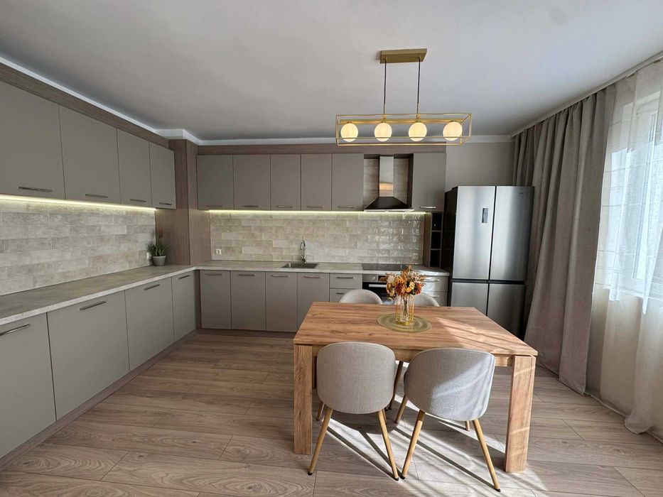 Продава се Двустаен апартамент в Велико Търново, Център - 78 кв.м за 967 €/кв.м - Снимка #16