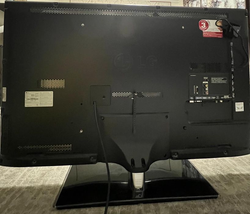 Телевизор LG Smart TV (б/у)