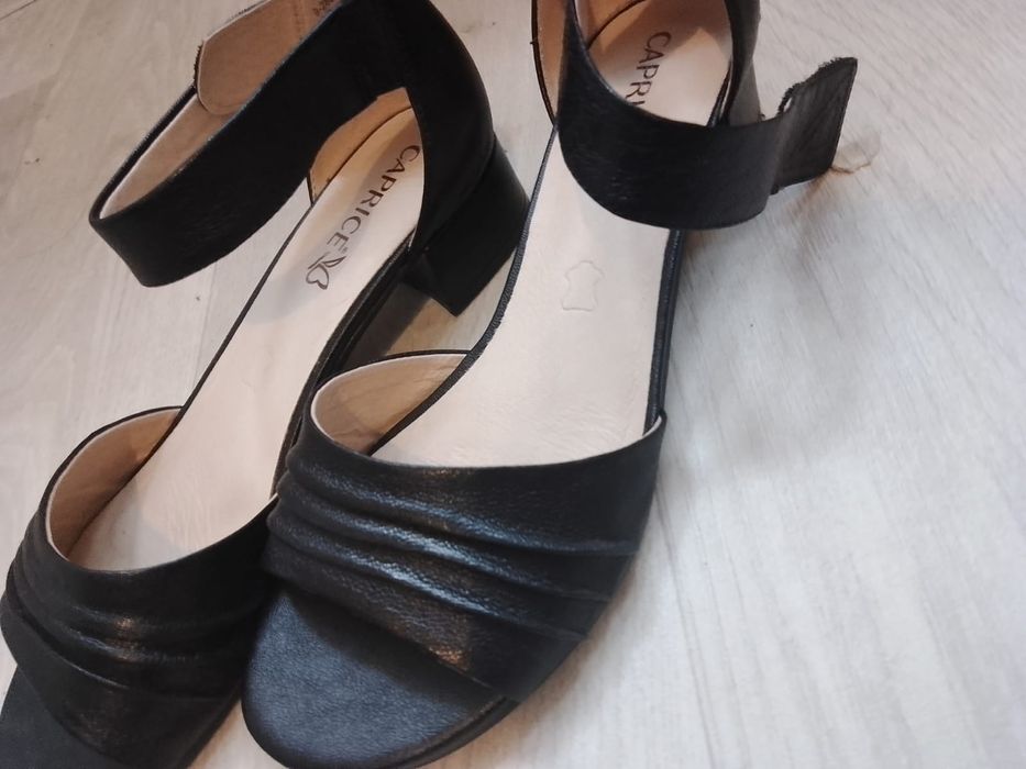 Босоножки Respect фирма Capris