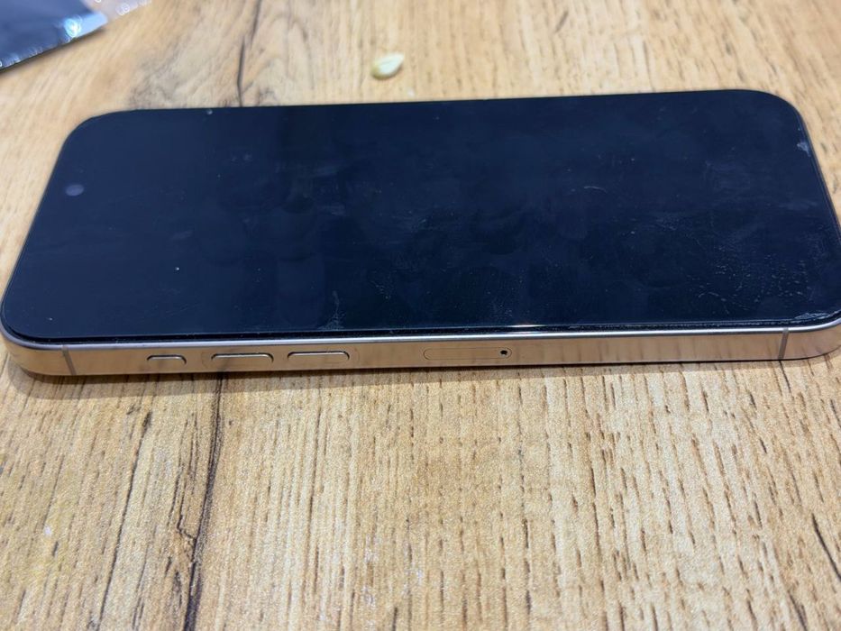 Iphone 16 pro max 512gb 93% garantiya bor