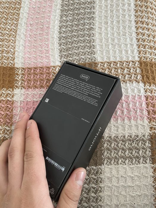 Айфон 11про срочно продается