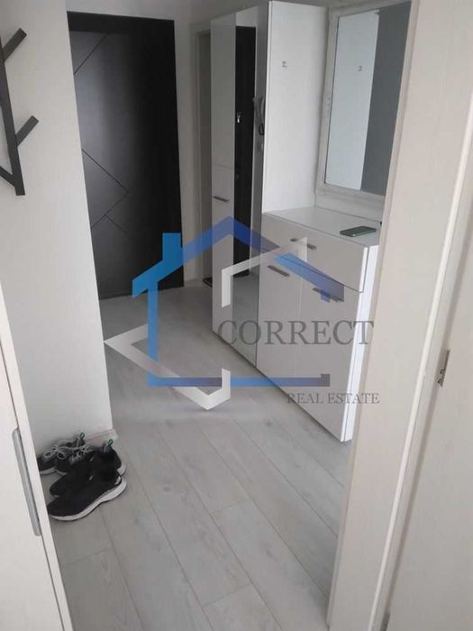 Дава се под наем Двустаен апартамент в Варна, Колхозен пазар - 72 кв.м за 507.45 € - Снимка #3