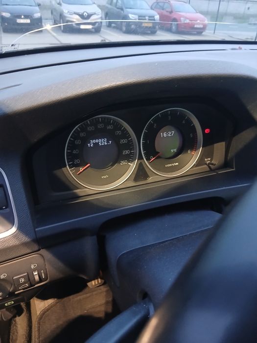 VOLVO V60 2011 — imagine 5