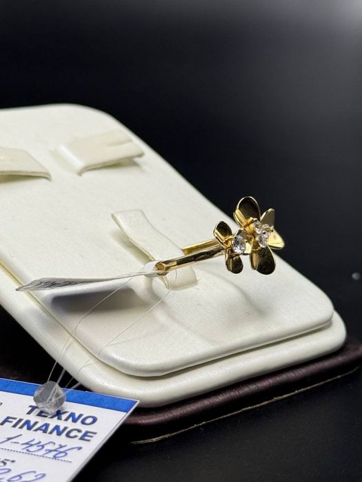 Золото 585  Кольцо Масса: 2.62