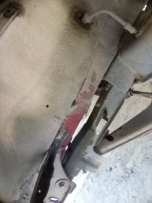 Ford tranzit sotiladi