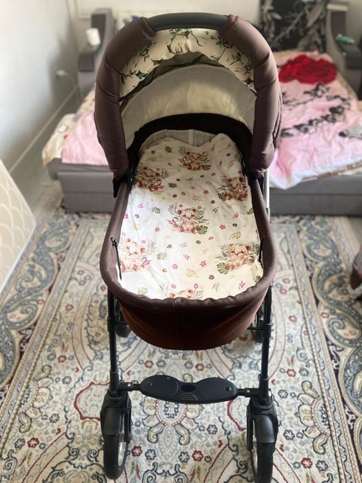 Продам детскую коляску
