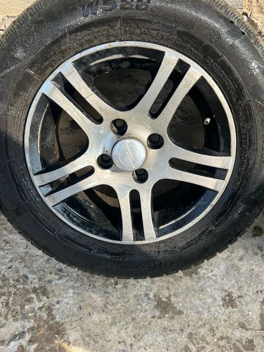 Авто шины зимние