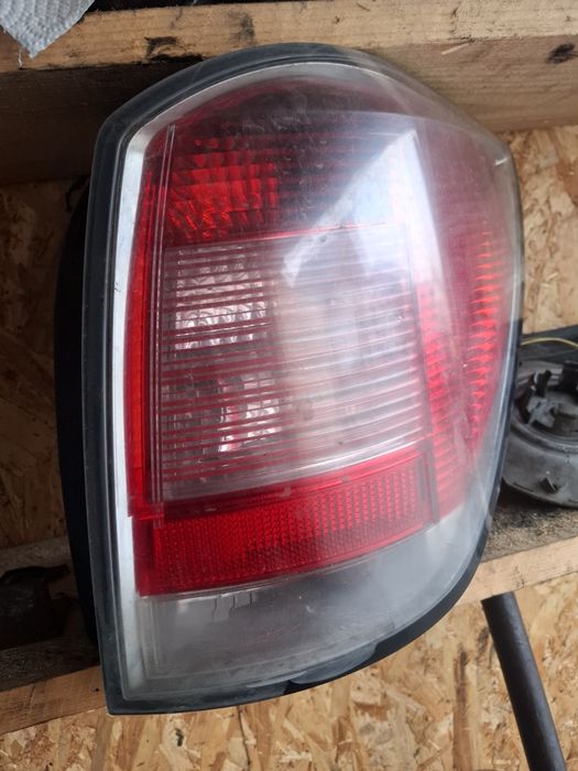 Stop dreapta Opel Astra h Break