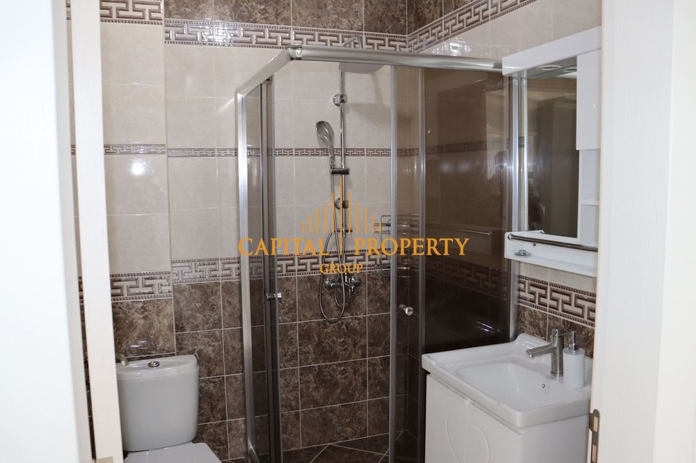 Дава се под наем Многостаен апартамент в Варна, Младост 1 - 300 кв.м за 1800 € - Снимка #9