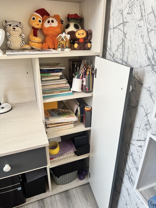 Продам диван и столик