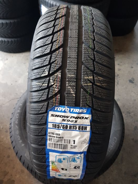Toyo 185/60 R15 88H M+S iarnă NOI