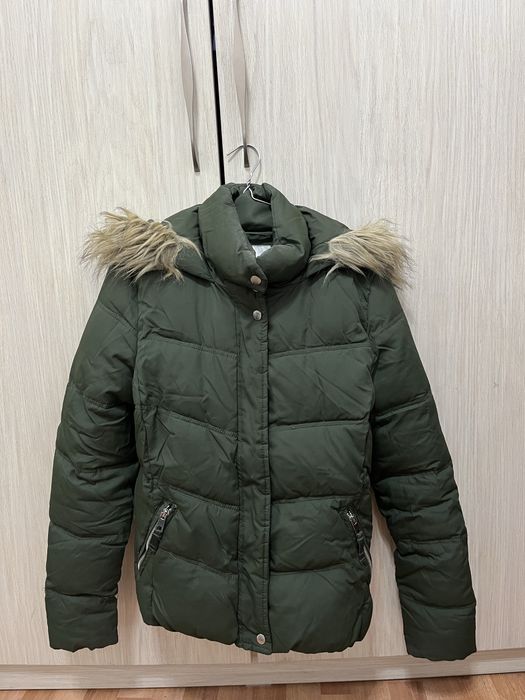 Продам женские и детские куртки (для девочек)