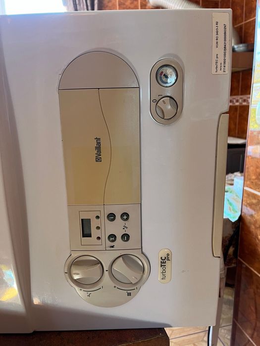 Centrala termica vaillant-defecta