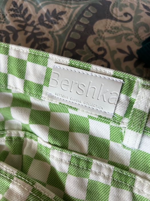 Широк панталон (тип дънки) Bershka