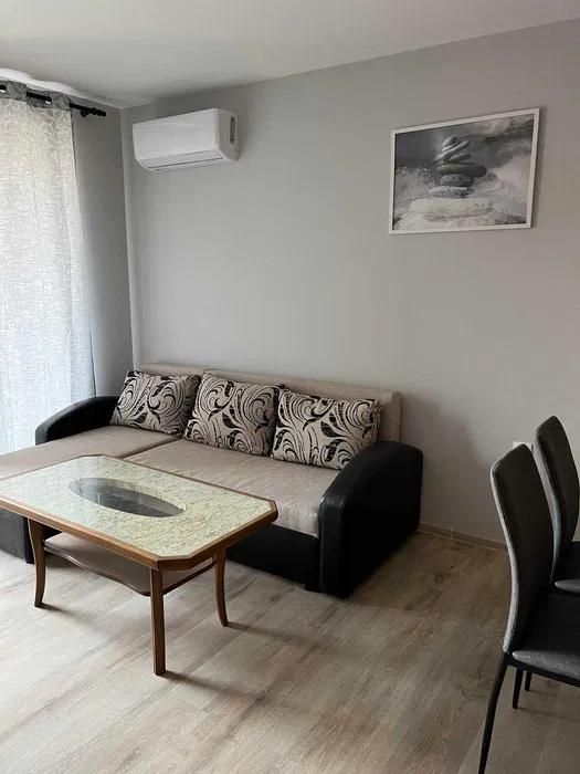 Дава се под наем Двустаен апартамент в Пловдив, Христо Смирненски - 60 кв.м за 459 € - Снимка #1